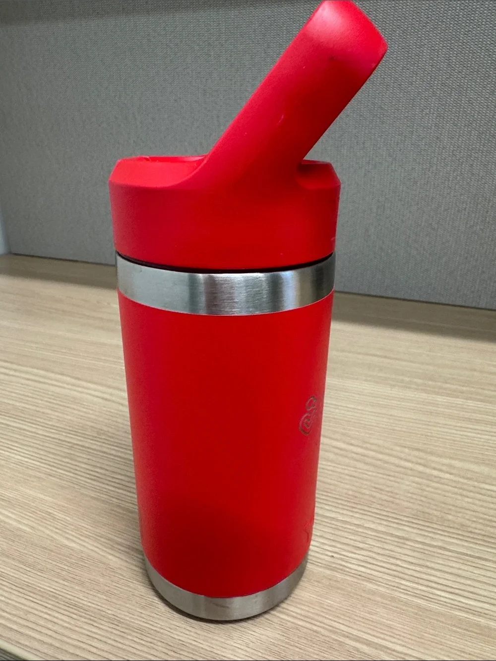 NWOT Yeti Red Bottle - Lucille Packard Foundation Children’s Health Logo - Picture 5 of 7